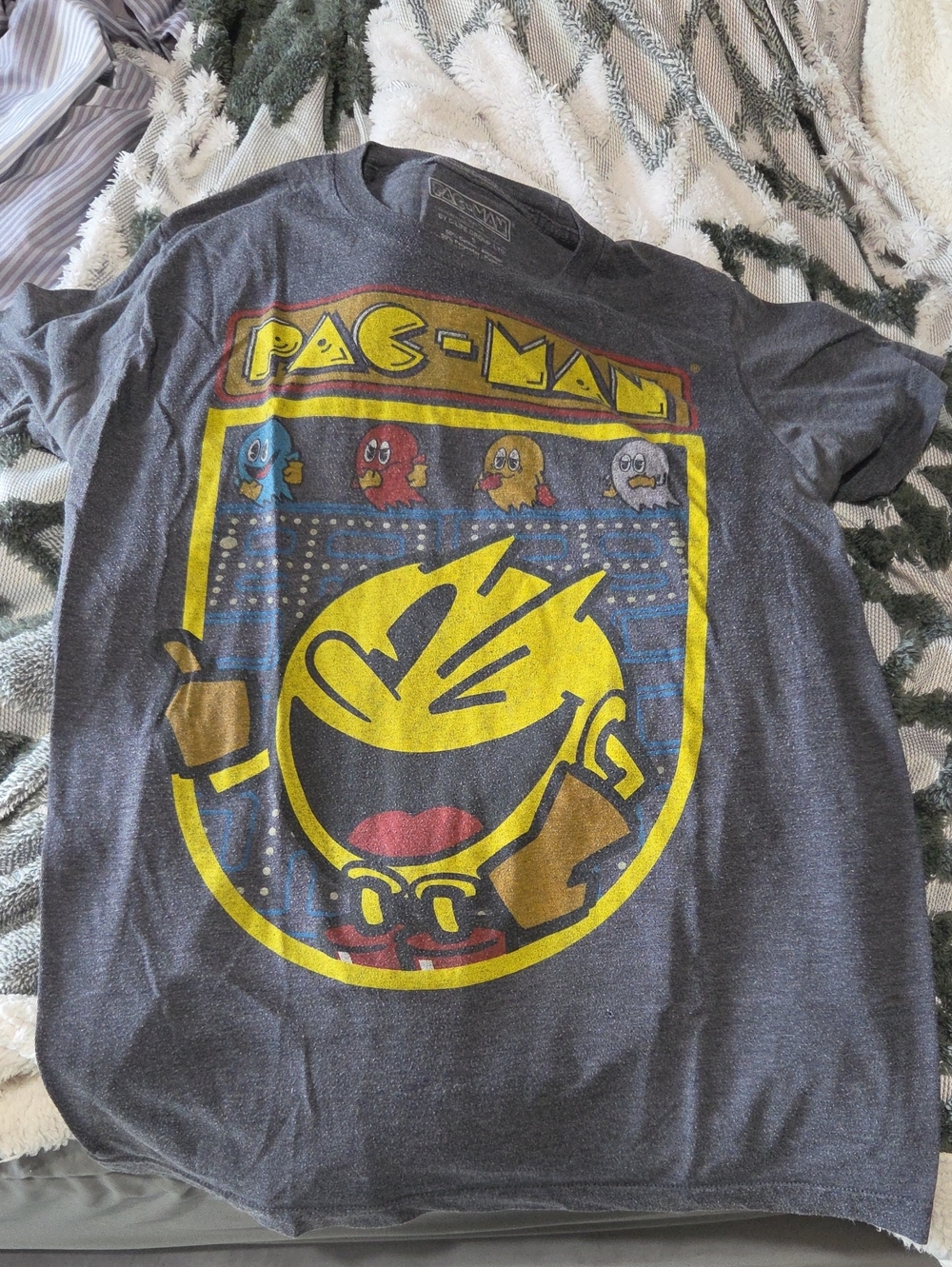 Pac-ManGraphic Tee - Charcoal Yellow